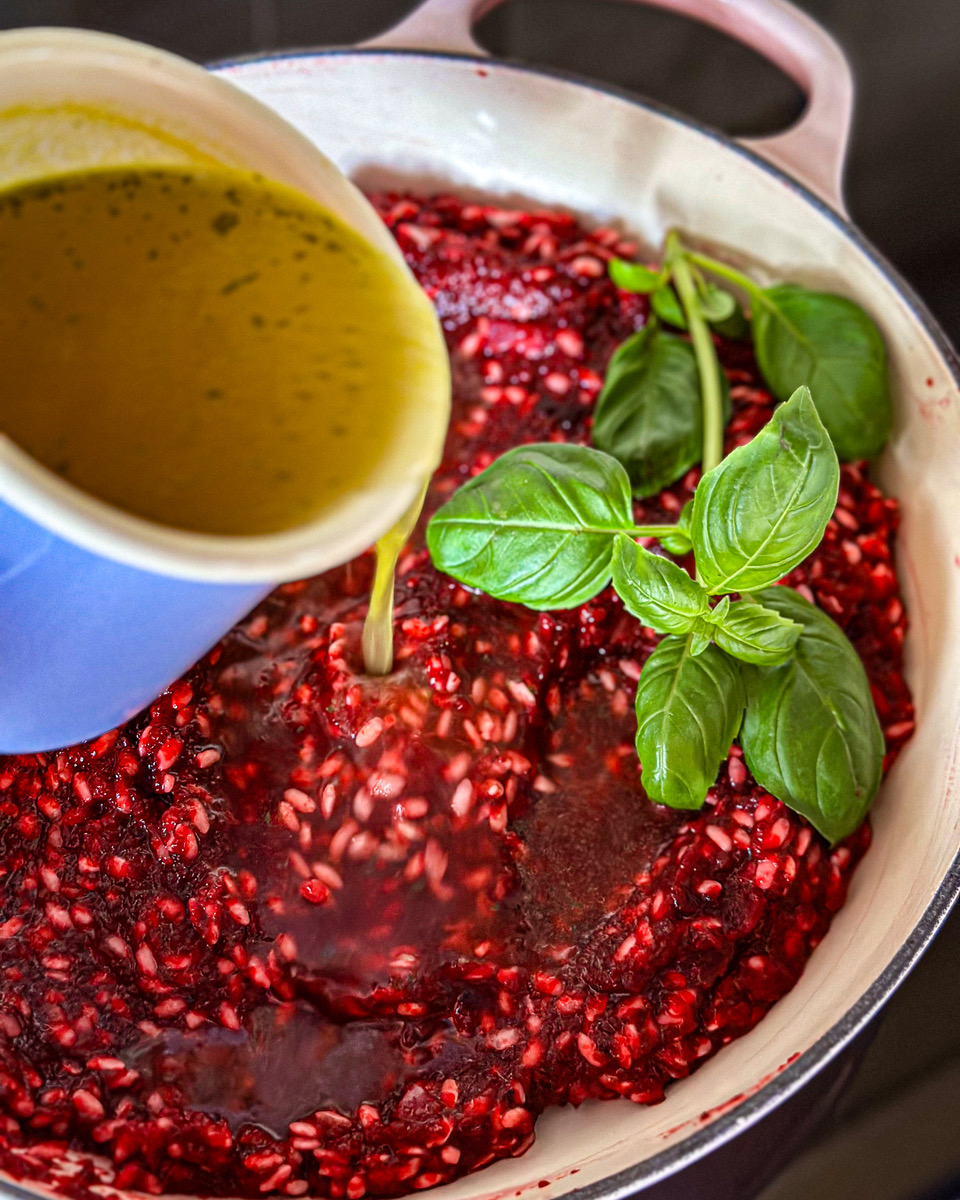 risotto simplu și cremos cu sfecla rosie